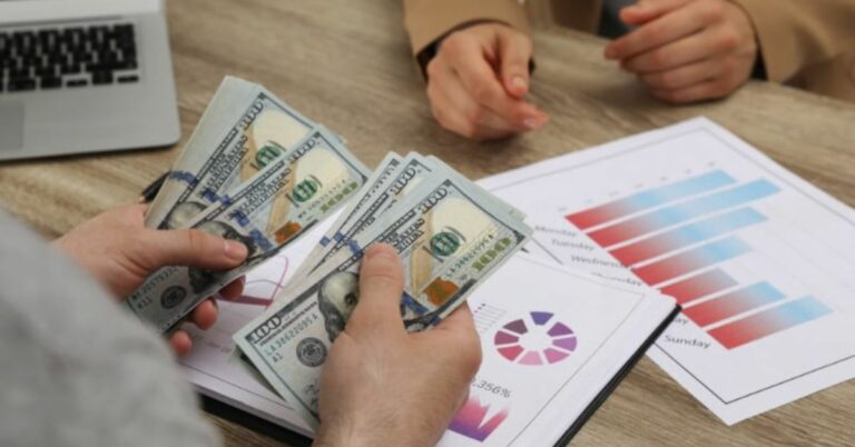 Licensed Money Lender Singapore: A Comprehensive Guide